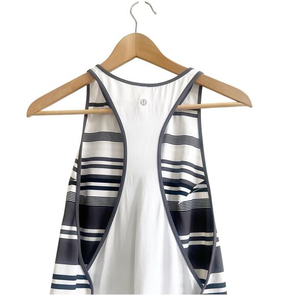 Lululemon Blissed Out Tank Dress Size 2 Striped White Gray Tennis Pickleball - Picture 5 of 11